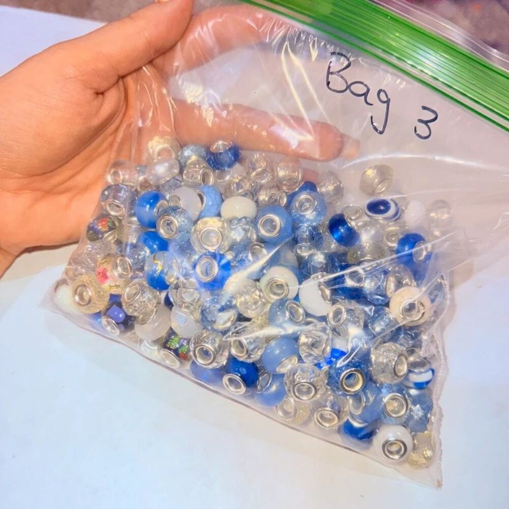 Random beads - Picture 1 of 1